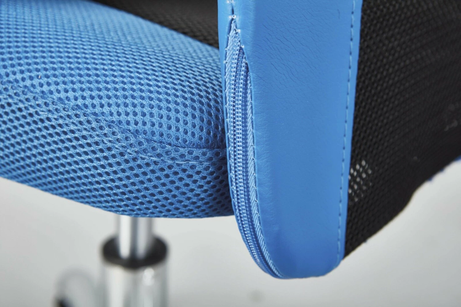 Kinderstuhl DONNY - blau - höhenverstellbar 5 Kinderstuhl DONNY - blau - höhenverstellbar – Bild 3